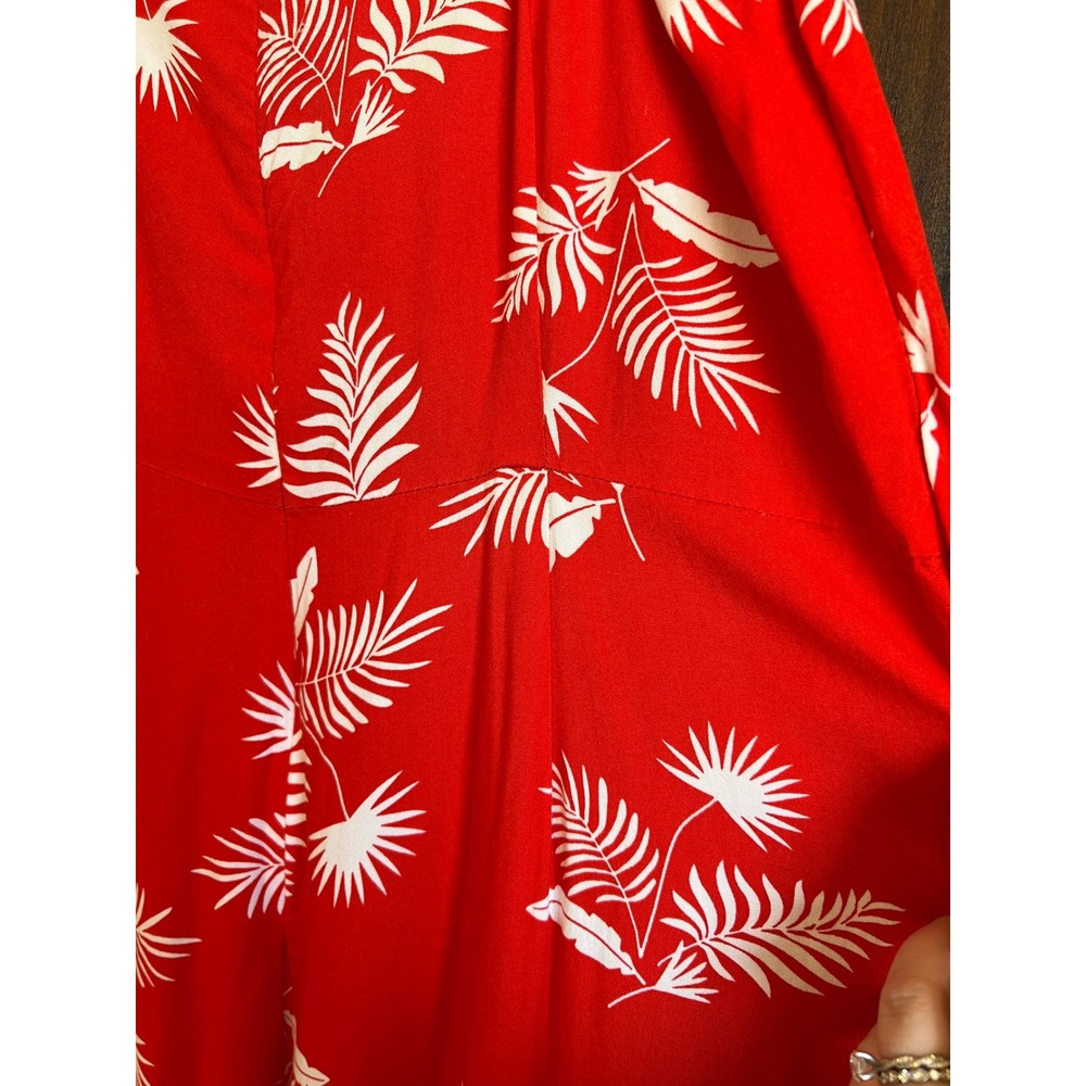St Johns Bay Womens XL Red Tropical Palm Leaf Ruffle Tie Front Jumpsuit Rayon - Picture 14 of 16